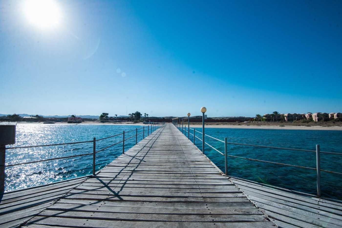 Shams Alam Beach Resort Abū Ghuşūn エクステリア 写真